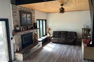 1746 Janet Park Dr, Hibbing, MN 55746 - Photo 11