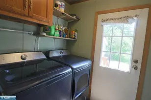 200 S 6th St E, Aurora, MN 55705 - Photo 37