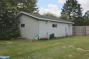 200 S 6th St E, Aurora, MN 55705 - Photo 5