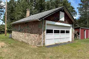 11084 Hayes Rd, Hibbing, MN 55746 - Photo 9