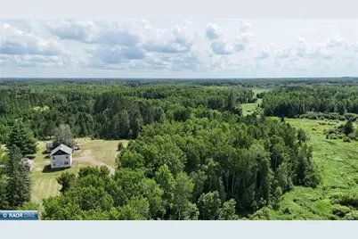 11084 Hayes Rd, Hibbing, MN 55746 - Photo 15