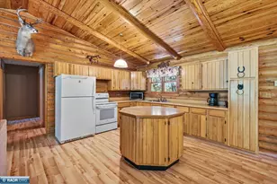 6256 Heritage Trail, Gilbert, MN 55741 - Photo 3