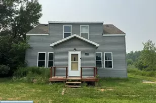 4405 1st Ave, Hibbing, MN 55746 - Photo 1