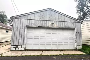 624 Jones St, Eveleth, MN 55734 - Photo 25