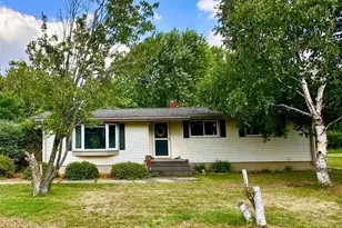 204 S 5th St E, Aurora, MN 55705 - Photo 1