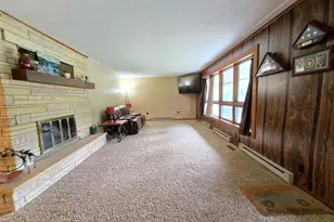 16121 Creek Rd, Nashwauk, MN 55769 - Photo 5