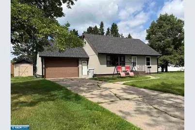 8 13th Street NW, Chisholm, MN 55719 - Photo 27