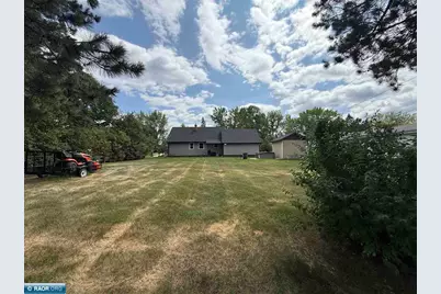 8 13th Street NW, Chisholm, MN 55719 - Photo 5