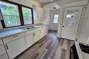 417 14th St N, Virginia, MN 55792 - Photo 5