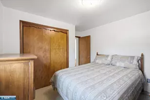 1102 McKinley Ave, Eveleth, MN 55734 - Photo 23