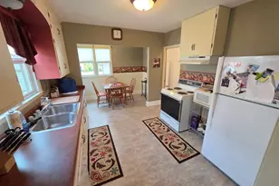 1924 9th Ave E, Hibbing, MN 55746 - Photo 9