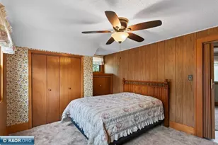 1905 E 8th Ave, Hibbing, MN 55746 - Photo 17