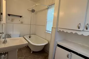 406 6th St SW, Chisholm, MN 55719 - Photo 15