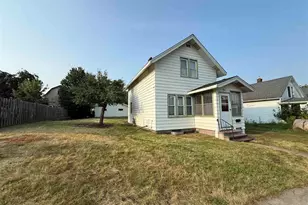 406 6th St SW, Chisholm, MN 55719 - Photo 3