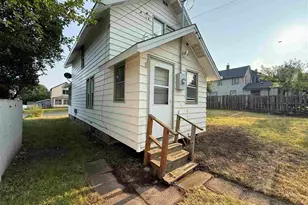 406 6th St SW, Chisholm, MN 55719 - Photo 7
