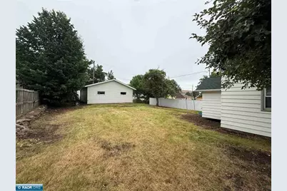406 6th Street SW, Chisholm, MN 55719 - Photo 5