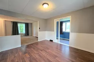 702 NW 6th St, Chisholm, MN 55746 - Photo 9