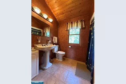 1964 Hwy 5, Hibbing, MN 55746 - Photo 25