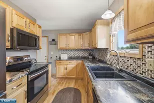 520 W Michigan Ave, Gilbert, MN 55741 - Photo 9