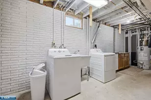 520 W Michigan Ave, Gilbert, MN 55741 - Photo 33