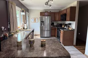 511 W Indiana Ave, Gilbert, MN 55741 - Photo 9