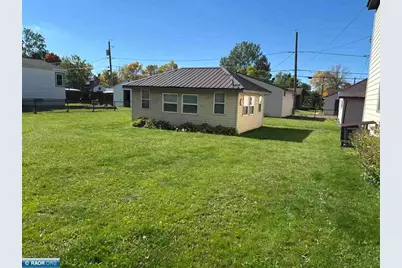 1317 E 13th Ave, Hibbing, MN 55746 - Photo 21