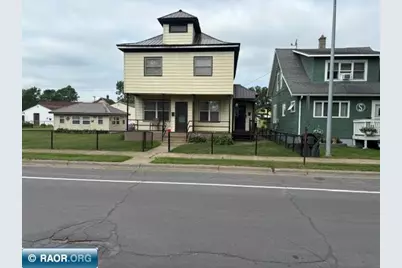 1317 E 13th Ave, Hibbing, MN 55746 - Photo 1