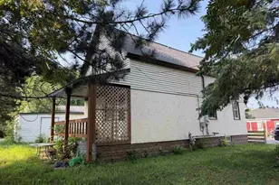 403 N 3rd Ave, Virginia, MN 55792 - Photo 3