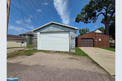 824 13th St. N, Virginia, MN 55792 - Photo 5