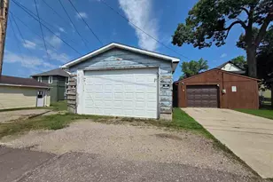 824 13th St N, Virginia, MN 55792 - Photo 5