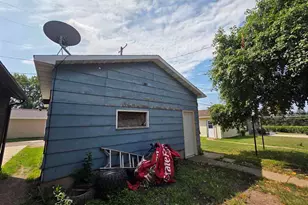 824 13th St N, Virginia, MN 55792 - Photo 7