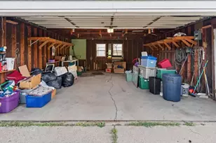 719 NW 2nd Ave, Chisholm, MN 55719 - Photo 9