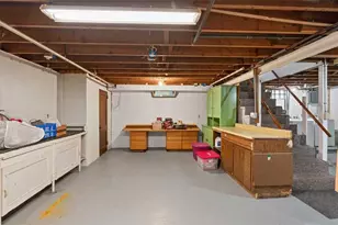 719 NW 2nd Ave, Chisholm, MN 55719 - Photo 27