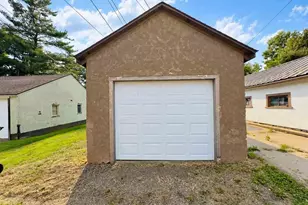 1620 4th Ave E, Hibbing, MN 55746 - Photo 25