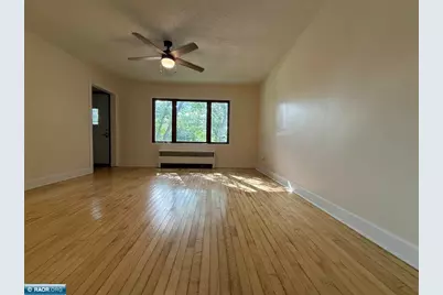 1620 4th Avenue E, Hibbing, MN 55746 - Photo 5