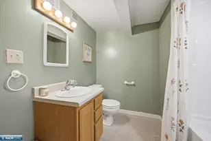 107 S Elba Ave, Eveleth, MN 55734 - Photo 19