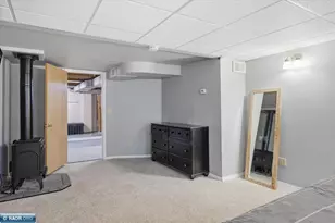 107 S Elba Ave, Eveleth, MN 55734 - Photo 25