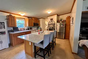 201 Deerwood Dr, Gilbert, MN 55741 - Photo 3