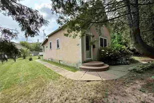 17 1st St NW, Chisholm, MN 55719 - Photo 5