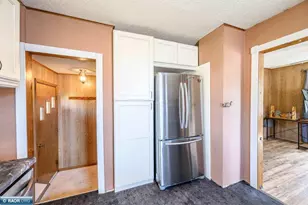 986 Gary St, Calumet, MN 55716 - Photo 9