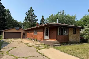 717 Maple Dr, Aurora, MN 55705 - Photo 1