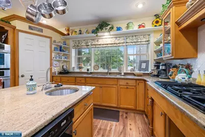 908 N 15th St., Virginia, MN 55792 - Photo 7