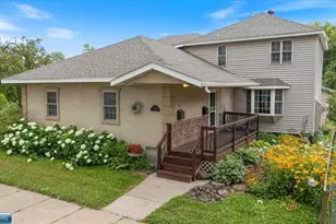 908 N 15th St, Virginia, MN 55792 - Photo 1