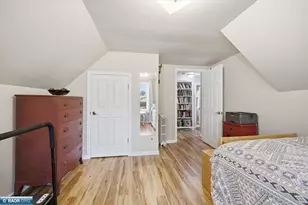 810 N 11th St, Virginia, MN 55792 - Photo 13