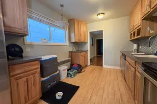 1606 E 3rd Ave E, Hibbing, MN 55746 - Photo 5