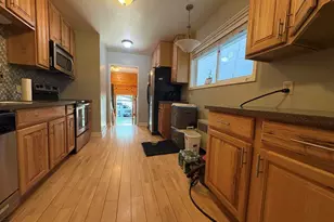 1606 E 3rd Ave E, Hibbing, MN 55746 - Photo 7