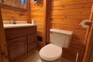 1606 E 3rd Ave E, Hibbing, MN 55746 - Photo 25
