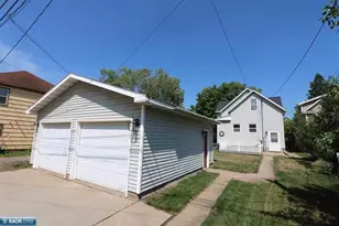328 10th St S, Virginia, MN 55792 - Photo 9