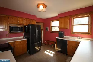 328 10th St S, Virginia, MN 55792 - Photo 15