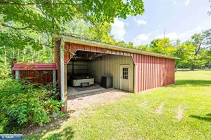 9225 Merrill Rd, Hibbing, MN 55746 - Photo 11